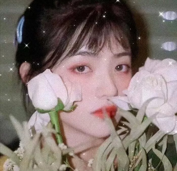 囚禁网红海报